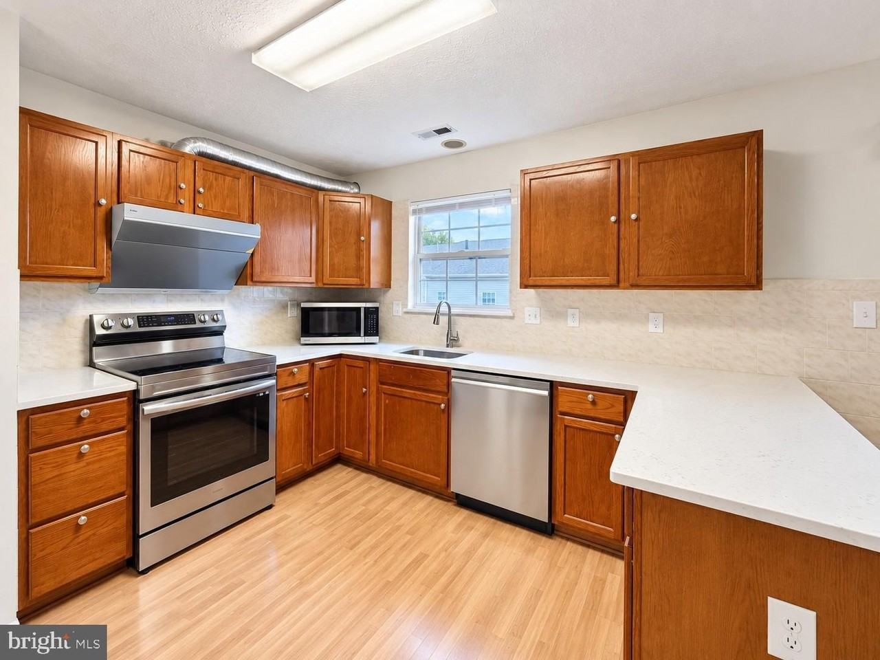 3335 Hollow Ct - Photo 6 of 15