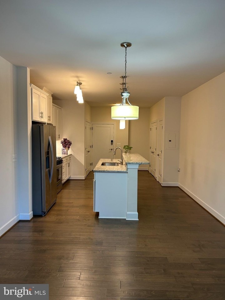 10530 Resort Rd #101 - Photo 3 of 13