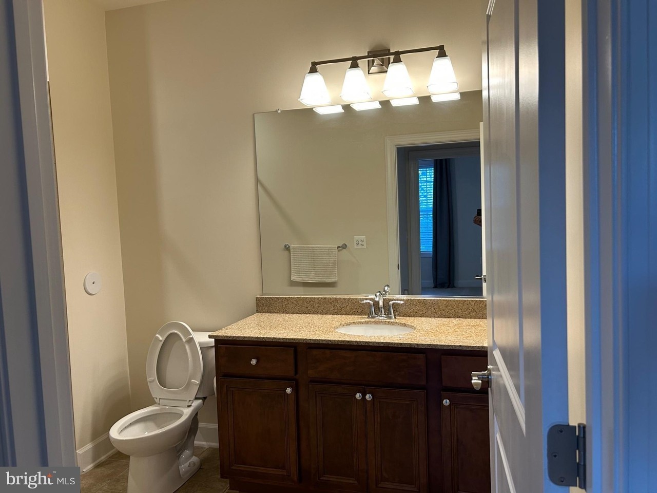 10530 Resort Rd #101 - Photo 5 of 13