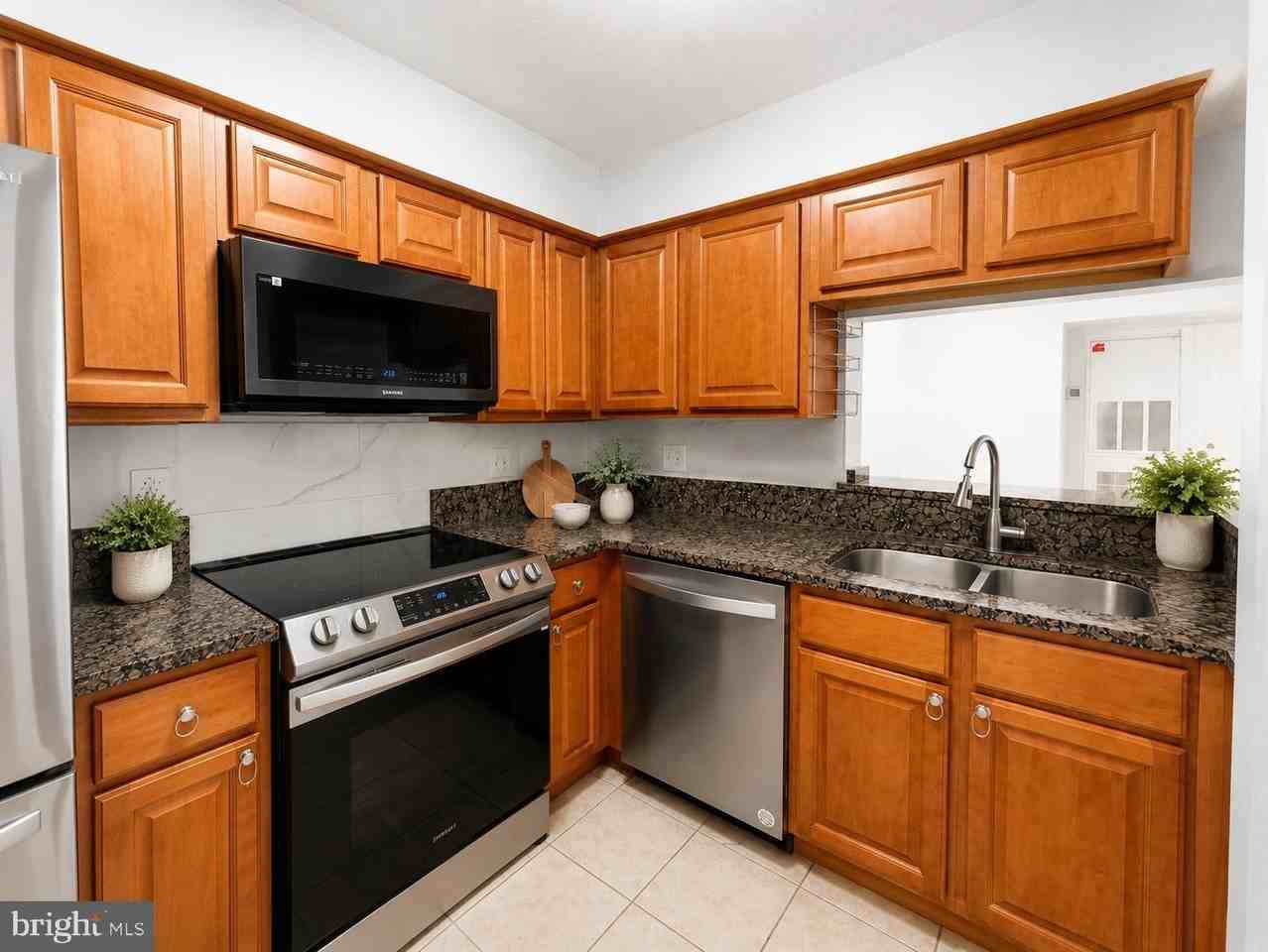 3310 Wyndham Cir #115 - Photo 5 of 21