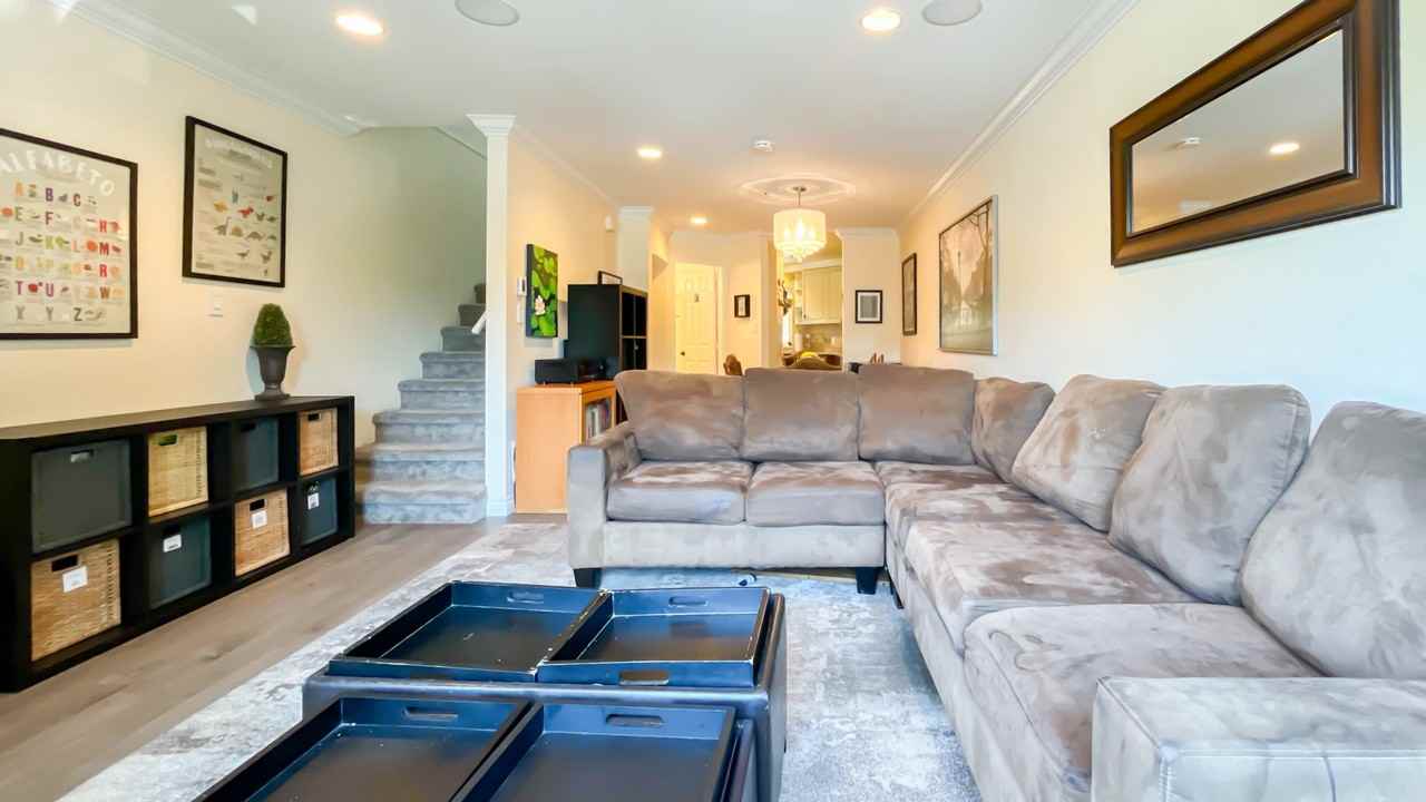 1333 East 8th Avenue - Photo 4 of 6