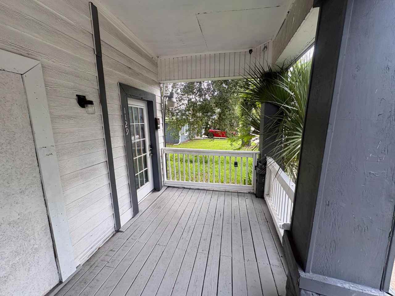 1129 Grothe St - Photo 5 of 20