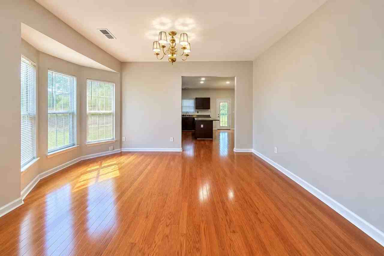 468 Canewood Pl #1 - Photo 5 of 14