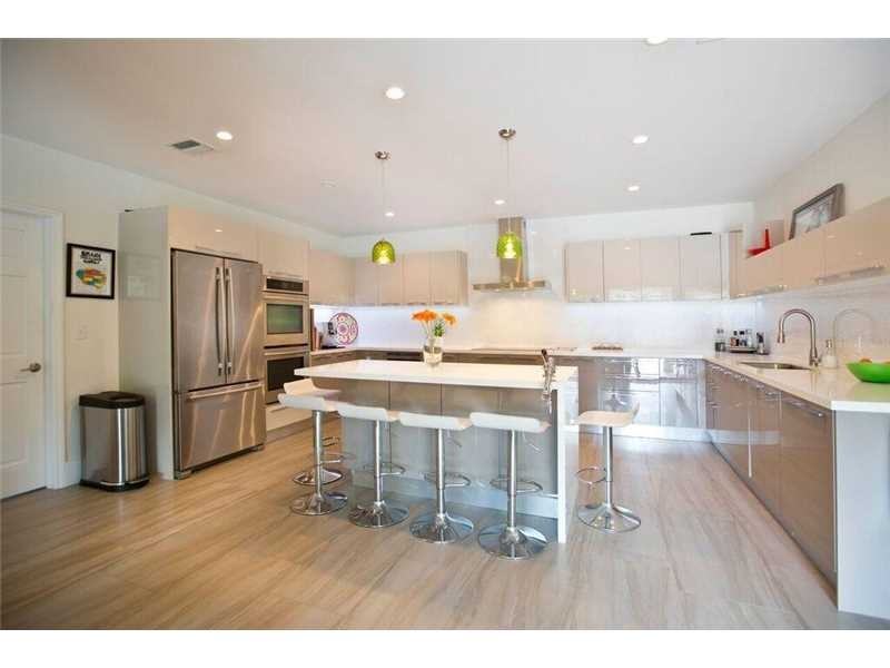 4190 Braganza Ave - Photo 3 of 8