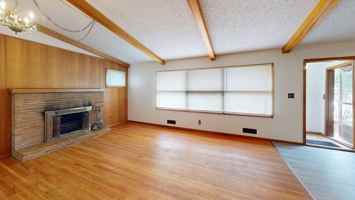 featured image of 1120 N 1st St