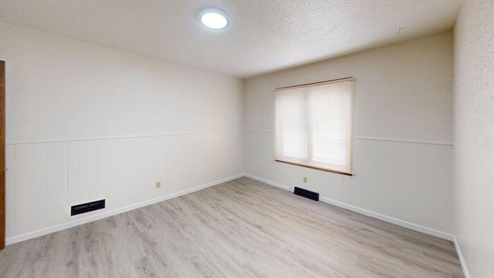 1120 N 1st St - Photo 6 of 24