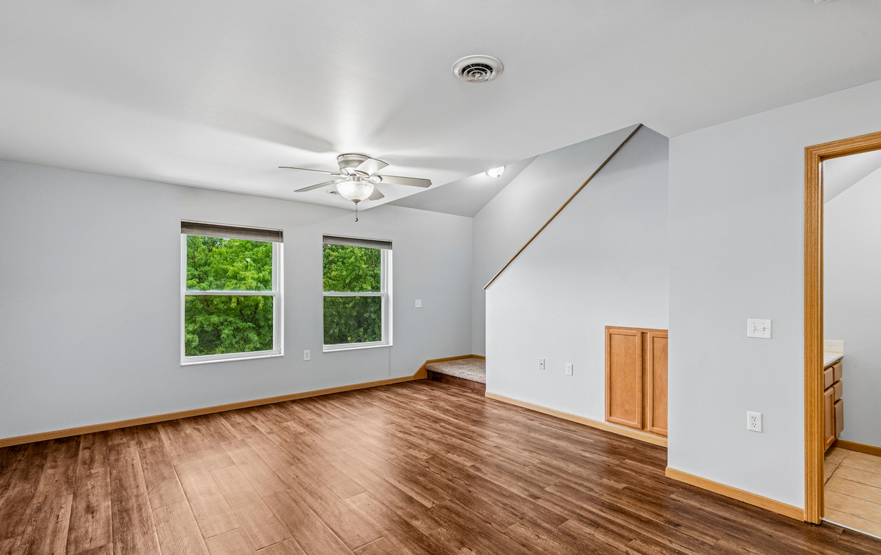 McComb Place Apartments - Photo 7 of 41