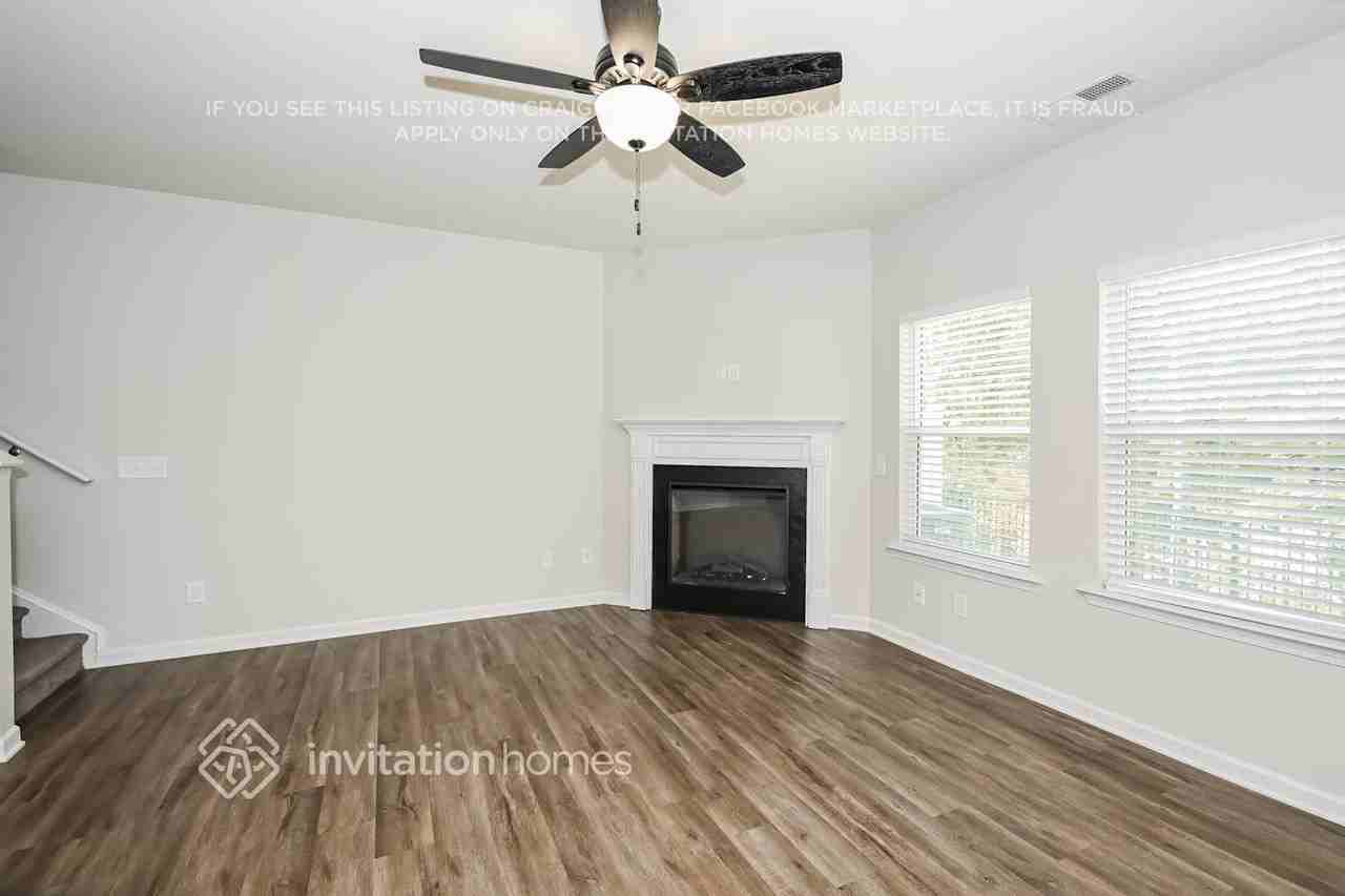 128 Inman Dr - Photo 6 of 18