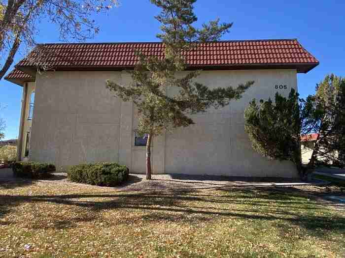 805 2C Country Club Drive Southeast - Photo 2 of 23