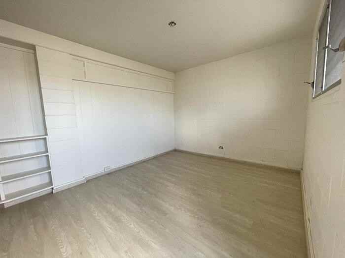 1140 Lunalilo St - Photo 2 of 5