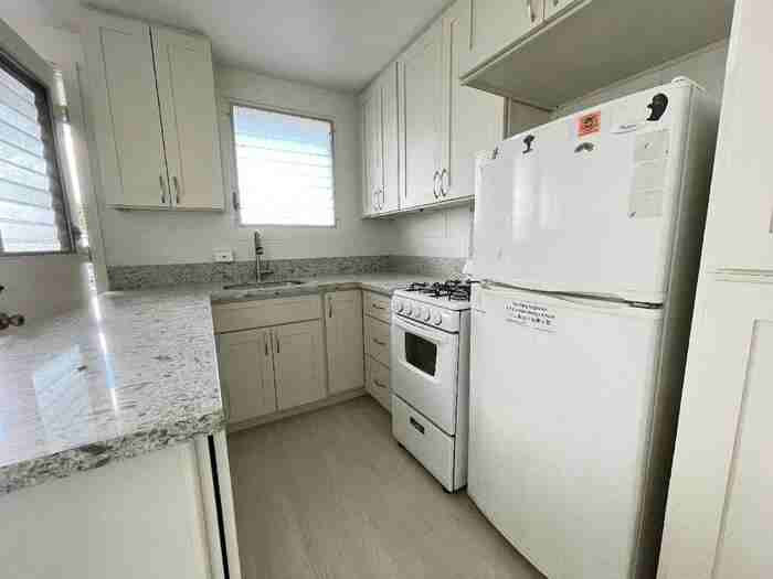 1140 Lunalilo St - Photo 3 of 5