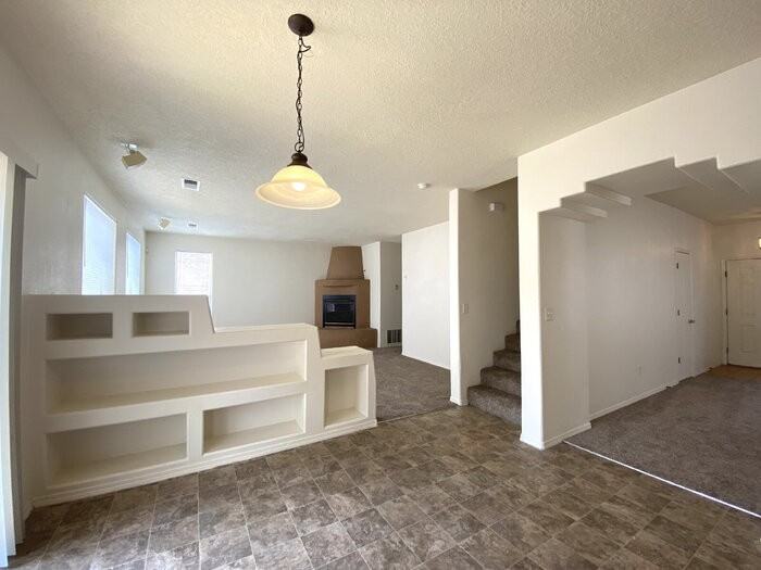 7412 Carbondale Ct Nw - Photo 6 of 27
