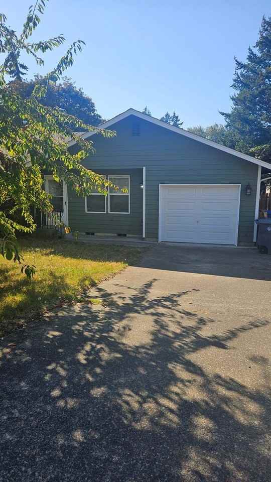 13806 107th Avenue Ct E - Photo 2 of 29
