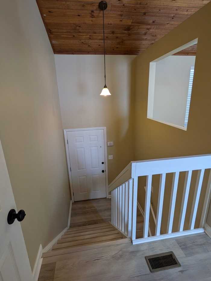 2552 Knightsbridge Ln #1 - Photo 2 of 19
