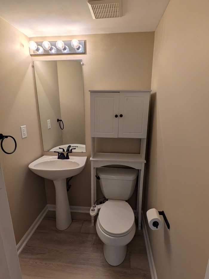 2552 Knightsbridge Ln #1 - Photo 3 of 19