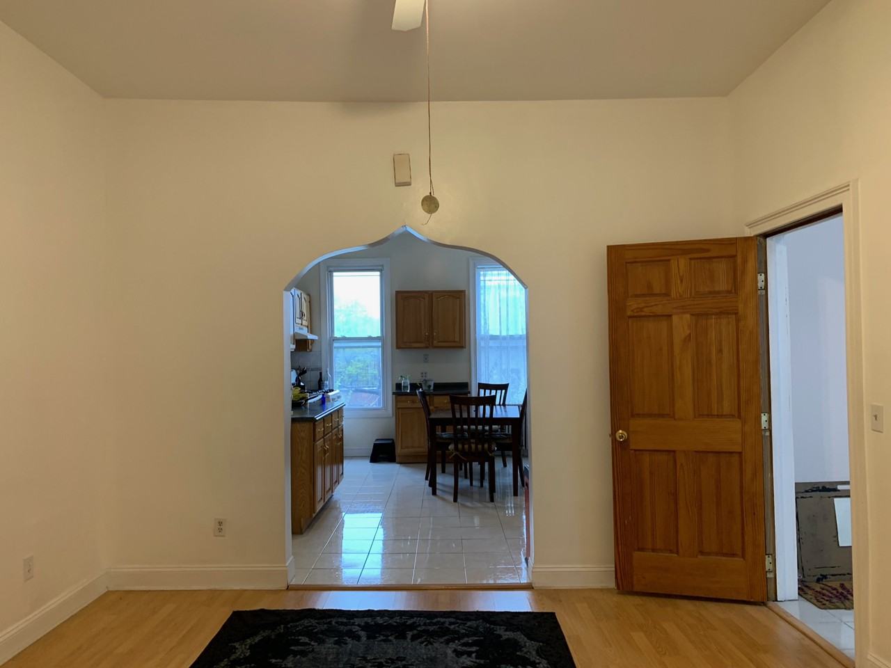 Hart St - Photo 6 of 16