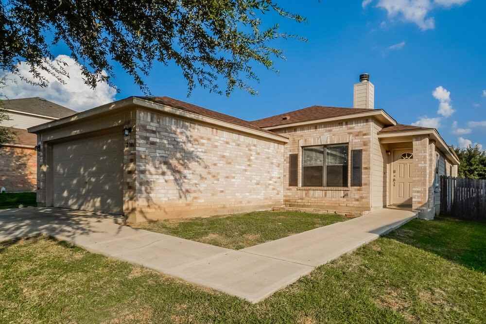204 Calixto Ct - Photo 3 of 16