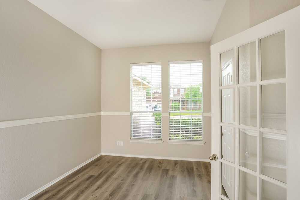 7602 Mission Ledge - Photo 5 of 16