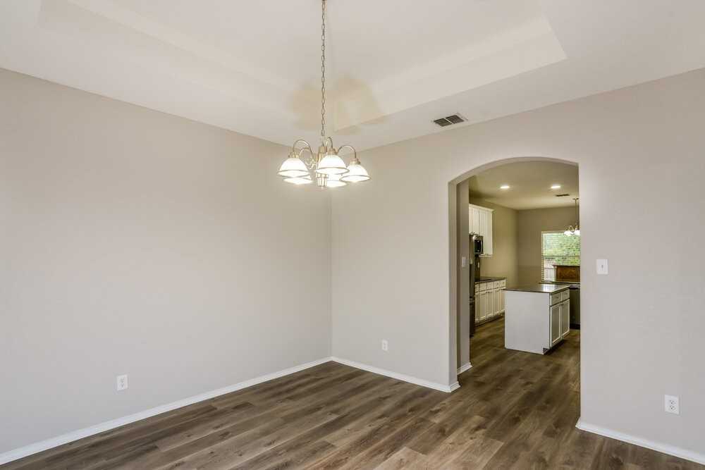 7602 Mission Ledge - Photo 6 of 16