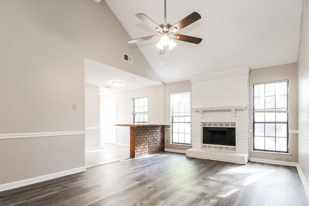 3740 Schanna Dr - Photo 6 of 16