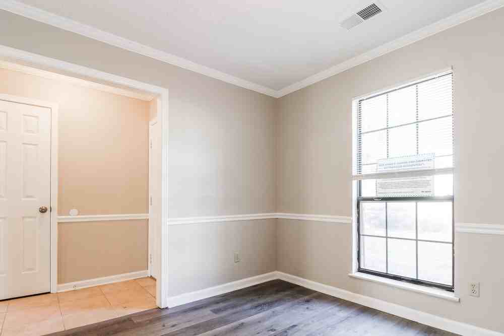 3740 Schanna Dr - Photo 7 of 16