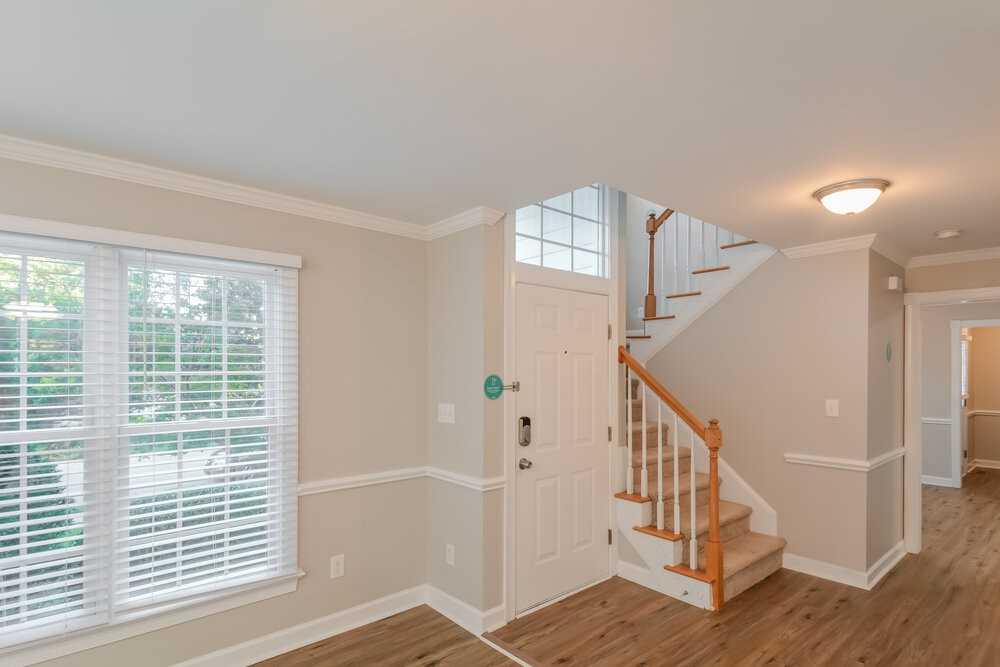 4100 Mangrove Dr - Photo 4 of 17