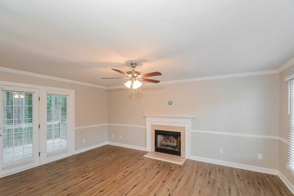 4100 Mangrove Dr - Photo 5 of 17