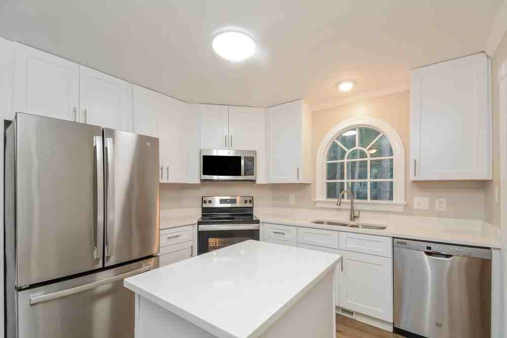 4100 Mangrove Dr - Photo 7 of 17