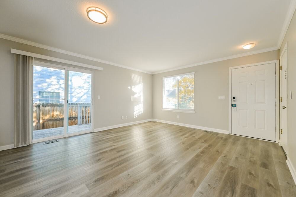 7851 Kyle Way - Photo 4 of 17