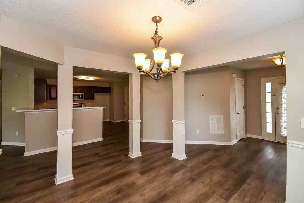 4012 Shaded Oasis Ln - Photo 5 of 15