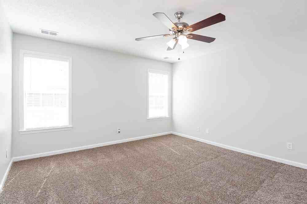 5186 Zachery Run - Photo 7 of 15