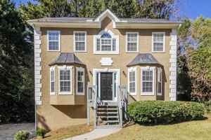 featured image of 2613 Windage Dr Sw
