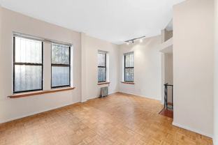 619 E 5th St #4 - Photo 1 of 1