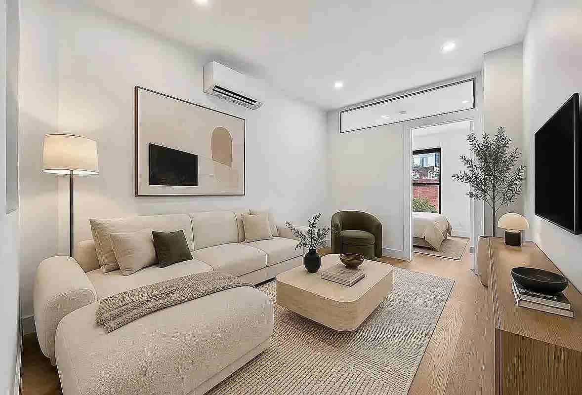 205 8th Ave #5N
