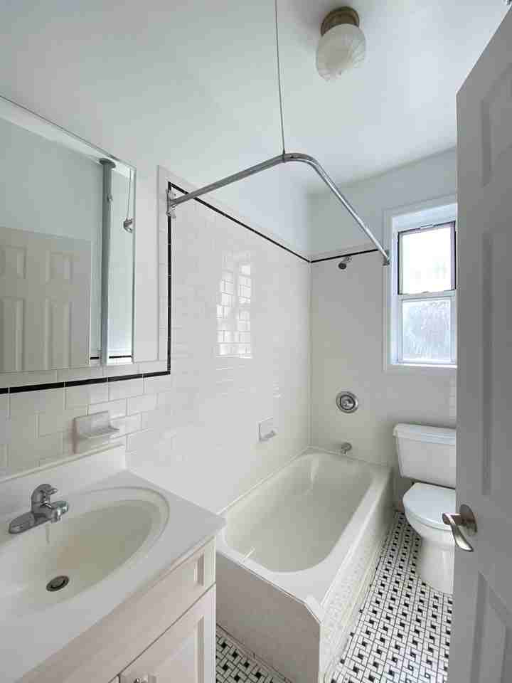 W 13th St #48 - Photo 4 of 4