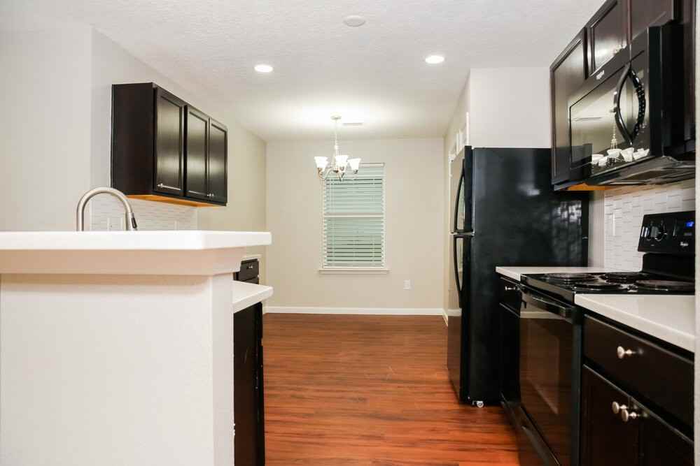 77837 Lumber Creek Blvd - Photo 4 of 16