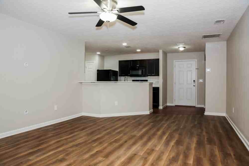 77837 Lumber Creek Blvd - Photo 5 of 16
