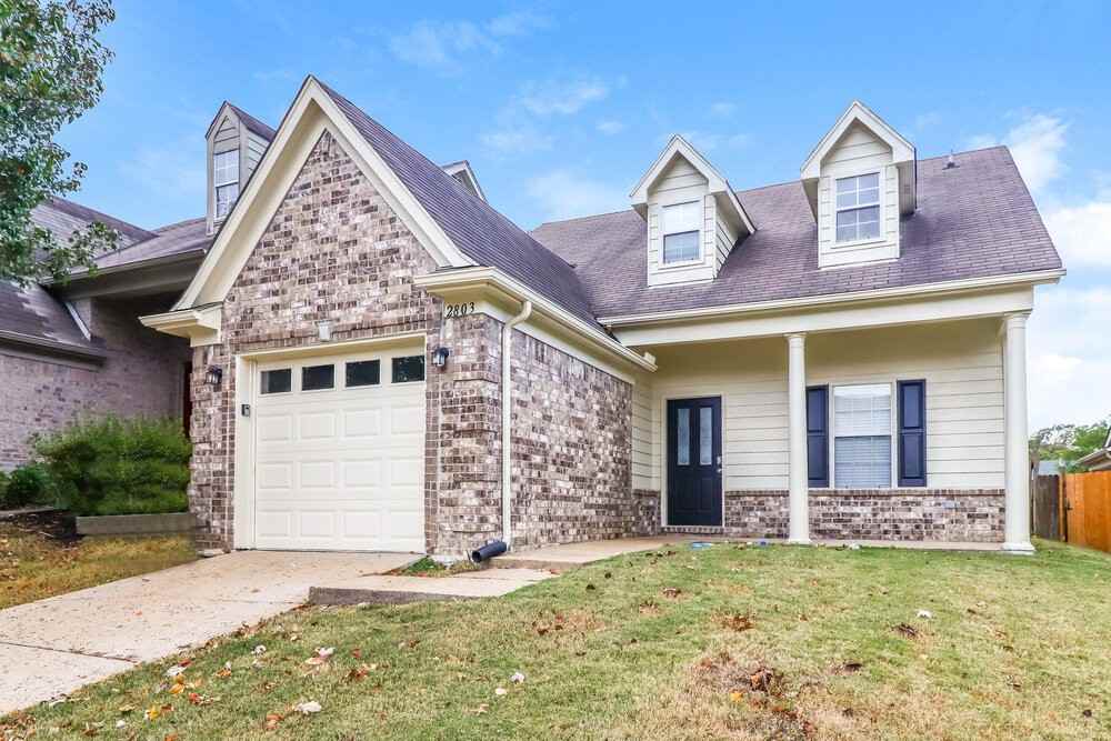 2803 Maggie Woods Pl - Photo 4 of 17
