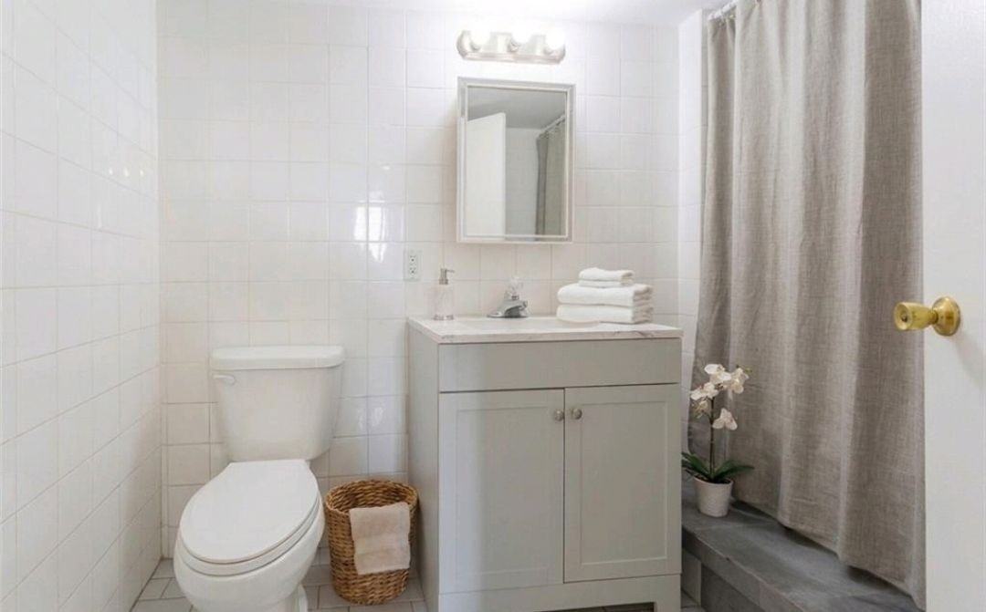 24 Midland Drive - Photo 4 of 7
