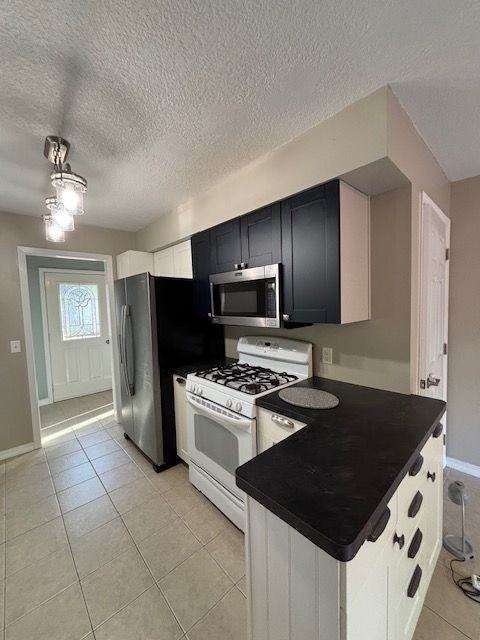 809 River St - Photo 3 of 16