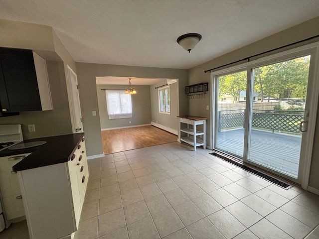 809 River St - Photo 6 of 16