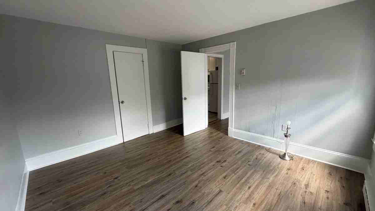 452 Main St - Photo 6 of 10