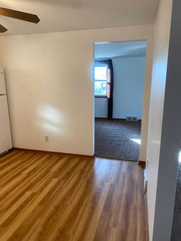 301 78th St - Photo 6 of 18
