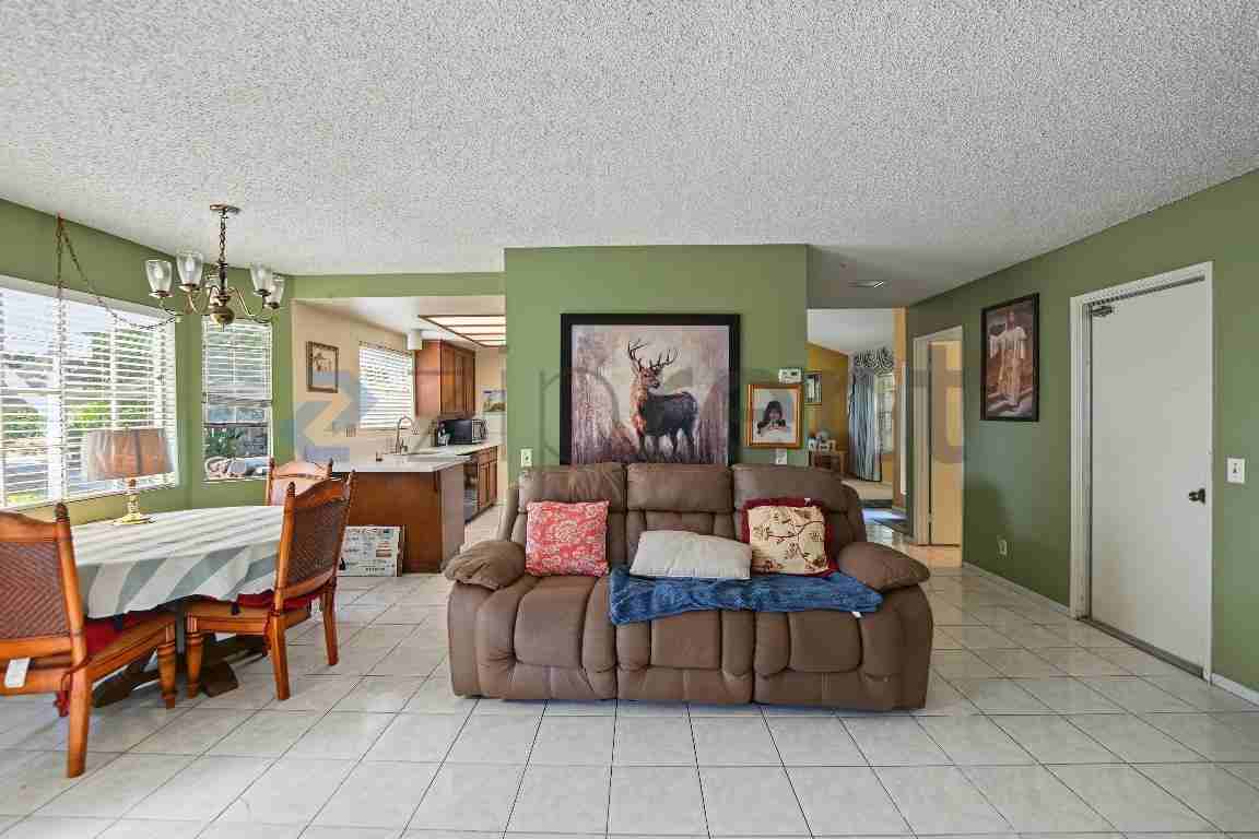 1977 El Cajon Cir - Photo 6 of 34