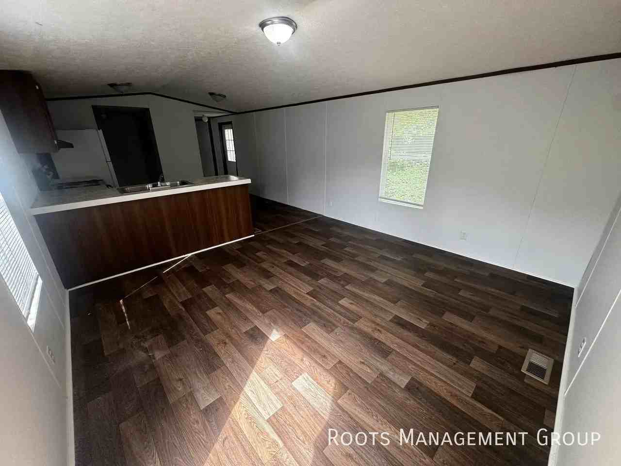 119 Sue St #119S - Photo 2 of 22