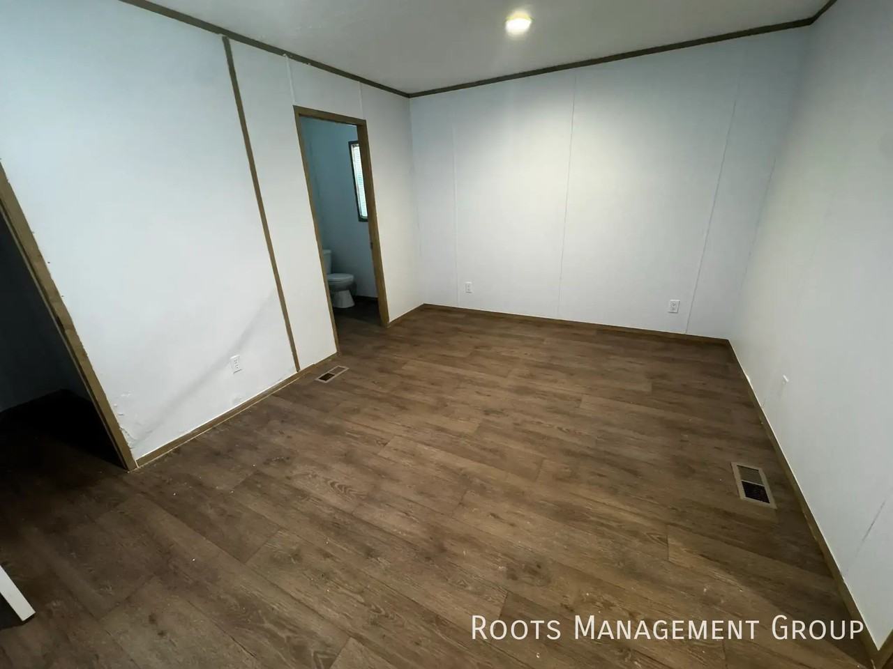 255 N Peggy St #255NP - Photo 3 of 19