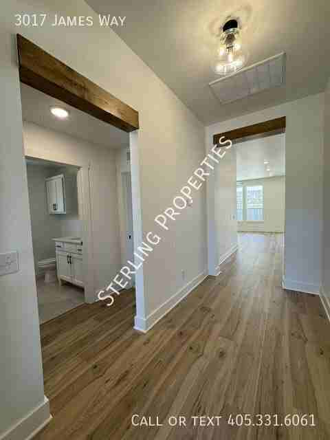 3017 James Way - Photo 3 of 30