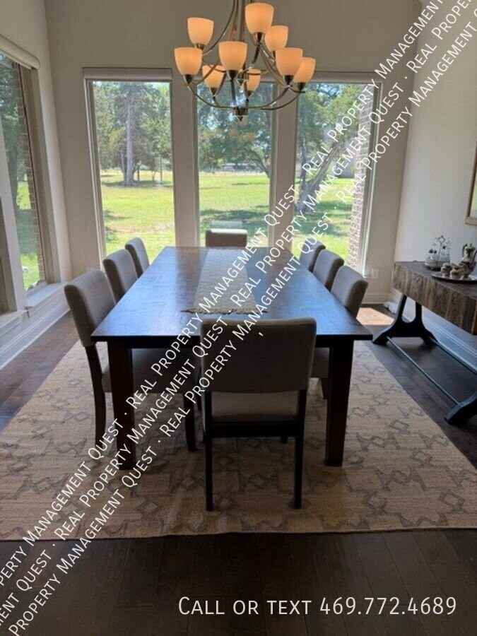 2341 Christine Ln - Photo 6 of 14