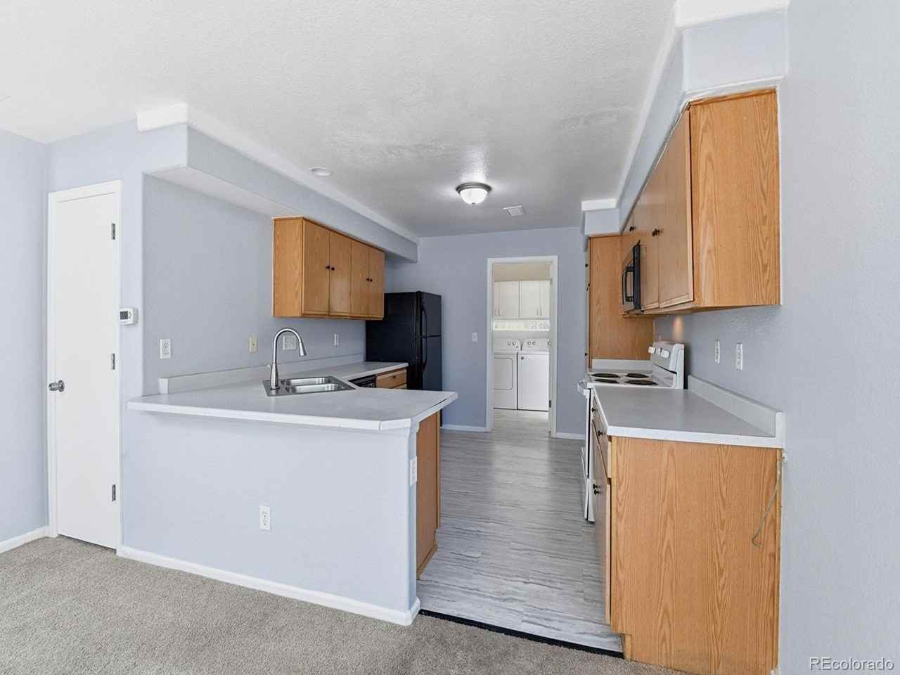 4864 Genoa Street - Photo 4 of 11