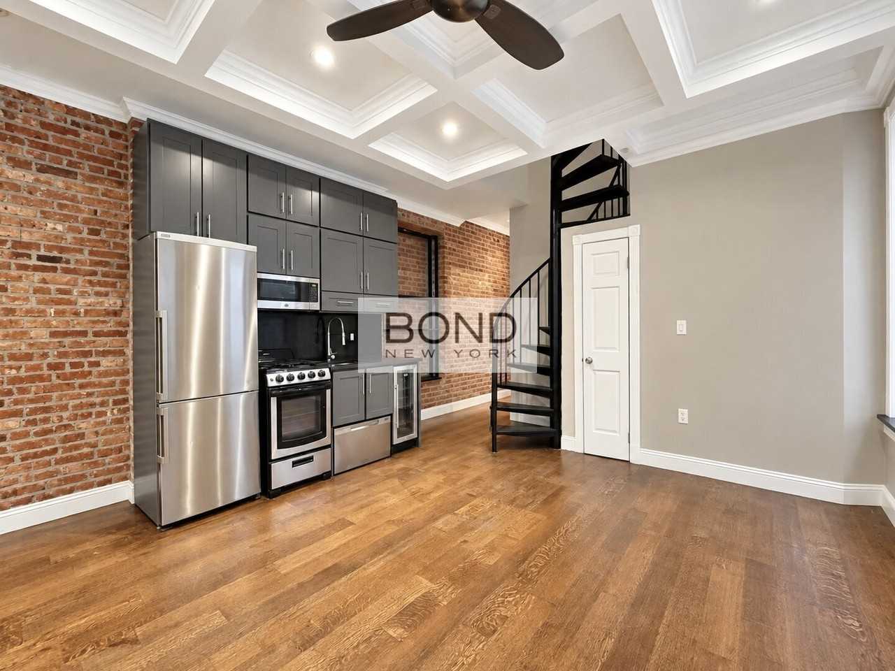 9 W 103rd St #PH - Photo 2 of 15